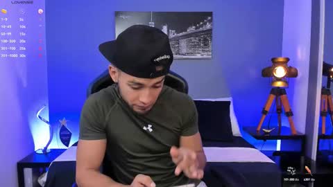 Max Conor online show from October 11, 2025, 12:04 pm