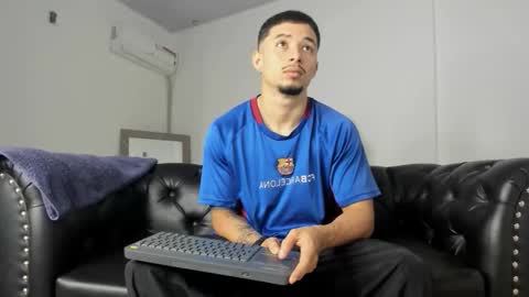 max_jowel online show from January 13, 2026, 4:07 am