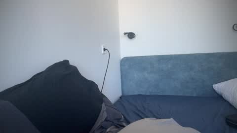    online show from January 30, 2025, 6:46 am