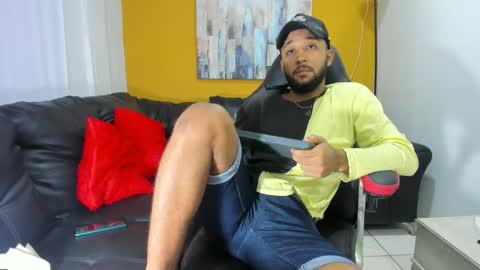 Snapshot of max_sexyhot26 chatting on January 9, 2025, 3:15 am max_sexyhot26 online show from January 9, 2025, 3:15 am
