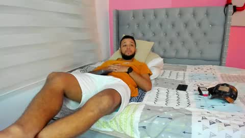 Snapshot of max_sexyhot26 chatting on January 10, 2025, 5:58 am max_sexyhot26 online show from January 10, 2025, 5:58 am