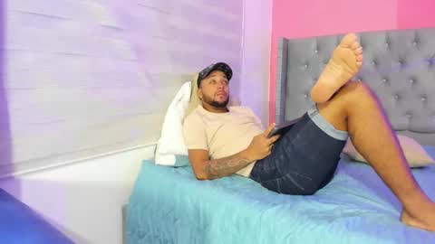 Snapshot of max_sexyhot26 chatting on January 28, 2025, 7:11 am max_sexyhot26 online show from January 28, 2025, 7:11 am