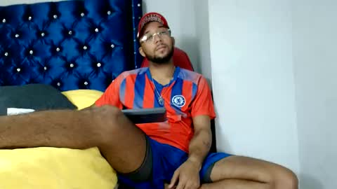 Snapshot of max_sexyhot26 chatting on February 26, 2025, 2:59 am max_sexyhot26 online show from February 26, 2025, 2:59 am