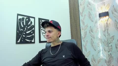 max_sstteel online show from May 8, 2026, 1:27 pm