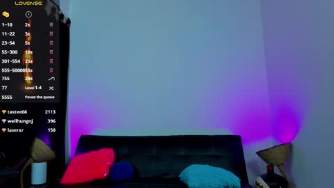 MAX     online show from December 22, 2025, 2:47 pm