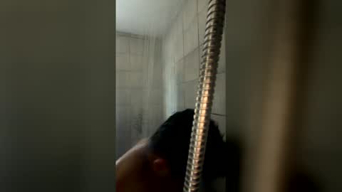 Snapshot of maxbee1323 chatting on March 16, 2026, 3:05 pm maxbee1323 online show from March 16, 2026, 3:05 pm