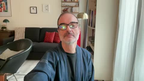 Max Mikado online show from January 28, 2025, 1:49 pm