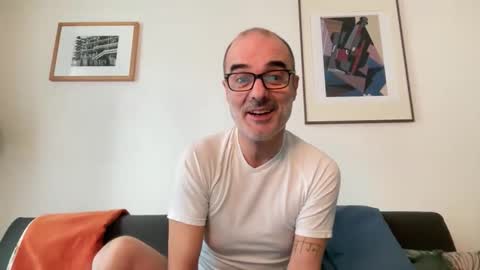 Max Mikado online show from February 12, 2026, 12:00 pm