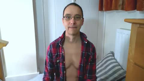 Max Davies online show from February 27, 2026, 11:21 am