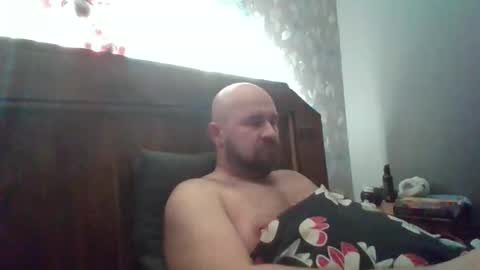 maxhunter online show from November 18, 2025, 6:34 pm