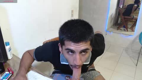 maxi dick online show from April 13, 2026, 12:10 pm