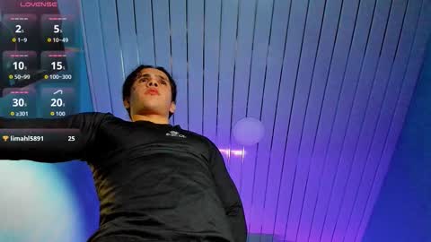 Snapshot of maximiliano_scoott_ chatting on September 12, 2025, 8:31 pm maximiliano_scoott_ online show from September 12, 2025, 8:31 pm