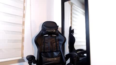 Snapshot of maximo_sebastian chatting on June 14, 2026, 1:47 am Maximo Sebastian online show from June 14, 2026, 1:47 am