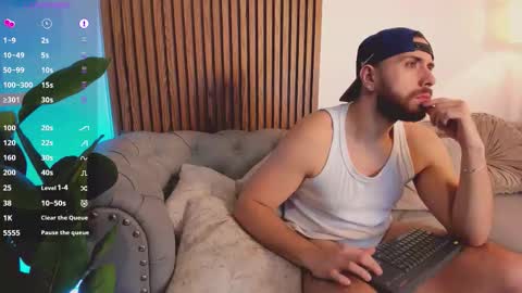 Maximo Wolf online show from March 14, 2026, 8:03 pm