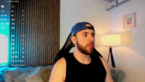 Maximo Wolf online show from June 29, 2026, 3:13 am