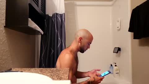 Snapshot of maximusdemitrious chatting on October 2, 2025, 10:39 pm maximusdemitrious online show from October 2, 2025, 10:39 pm