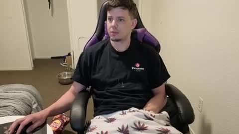  IG  online show from October 26, 2025, 12:00 pm