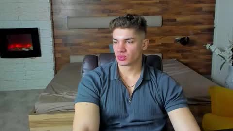 MaxKaiden online show from March 28, 2026, 6:57 am