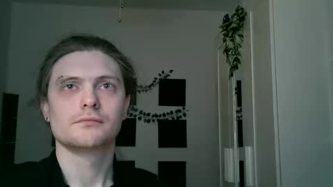 Snapshot of maxs_93 chatting on December 20, 2025, 8:05 pm maxs_93 online show from December 20, 2025, 8:05 pm