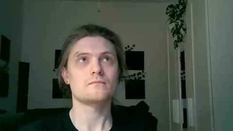 Snapshot of maxs_93 chatting on February 2, 2026, 7:23 pm maxs_93 online show from February 2, 2026, 7:23 pm