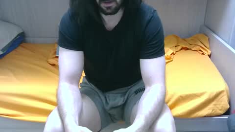 Snapshot of maxsperman1 chatting on May 1, 2026, 9:47 am MaxSperman online show from May 1, 2026, 9:47 am