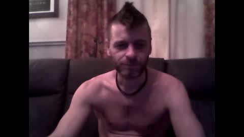 MaxTheWolf online show from November 14, 2025, 1:26 am