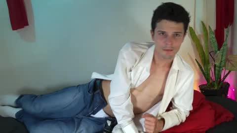 Snapshot of maxtopboy chatting on February 4, 2025, 4:26 am Max online show from February 4, 2025, 4:26 am