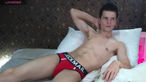 Snapshot of maxtopboy chatting on September 18, 2025, 9:11 am Max online show from September 18, 2025, 9:11 am