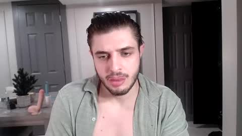 Snapshot of maxx2fun chatting on December 17, 2025, 5:02 am maxx2fun online show from December 17, 2025, 5:02 am