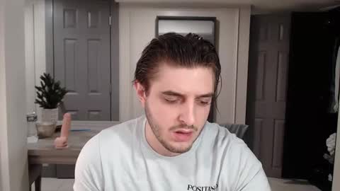 Snapshot of maxx2fun chatting on February 5, 2026, 4:17 am maxx2fun online show from February 5, 2026, 4:17 am