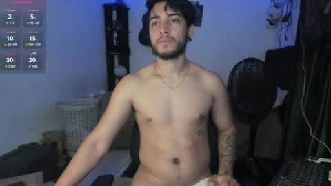 Snapshot of maxximus_10 chatting on March 19, 2026, 7:45 am maxximus_10 online show from March 19, 2026, 7:45 am