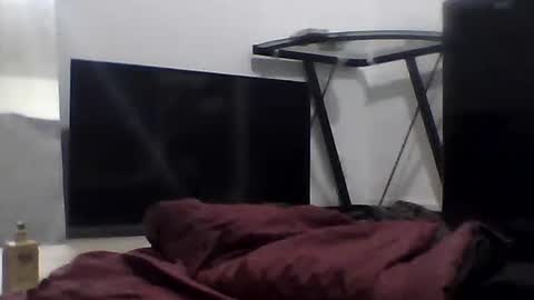 maxxou69hot online show from May 13, 2026, 4:10 am