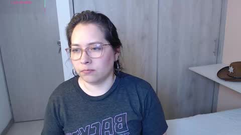 May online show from October 20, 2025, 3:07 am