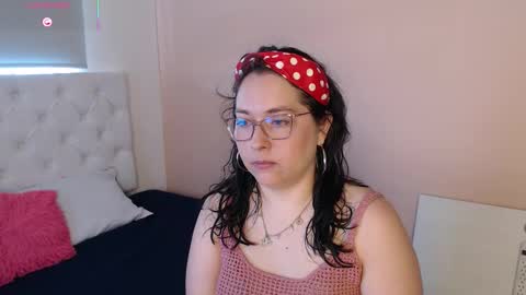 May online show from February 5, 2026, 6:23 pm