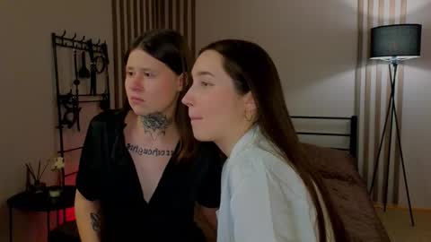 Dani and May online show from March 10, 2025, 11:10 am