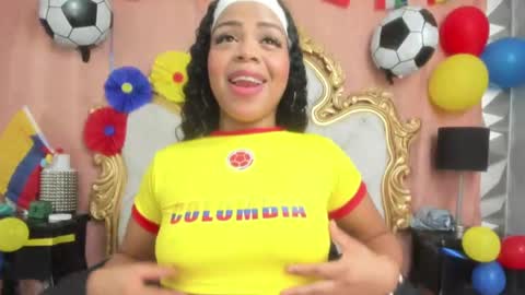 may_lovers online show from June 17, 2026, 1:12 pm