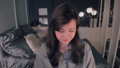 Snapshot of maya___muse chatting on May 30, 2026, 2:58 pm Maya online show from May 30, 2026, 2:58 pm