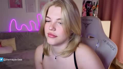 Maya online show from February 5, 2026, 3:33 am