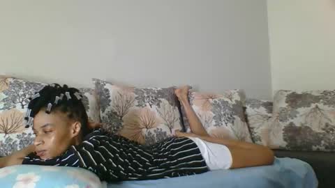 maya online show from October 21, 2025, 8:20 pm