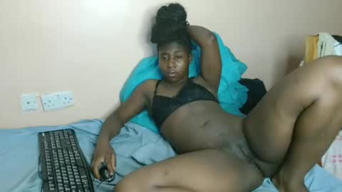 Snapshot of maya_nyla chatting on April 23, 2026, 4:03 am Faith online show from April 23, 2026, 4:03 am