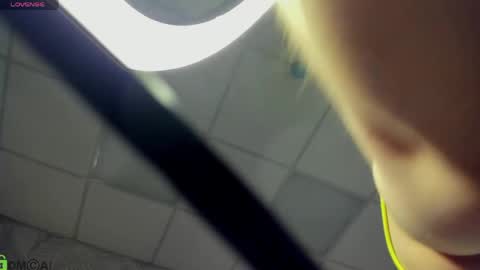 Snapshot of maya_raay chatting on April 22, 2026, 1:08 am Maya online show from April 22, 2026, 1:08 am