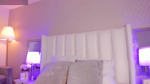 Maya online show from February 26, 2025, 4:14 am