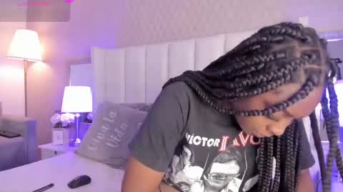 Maya online show from February 27, 2025, 4:09 am