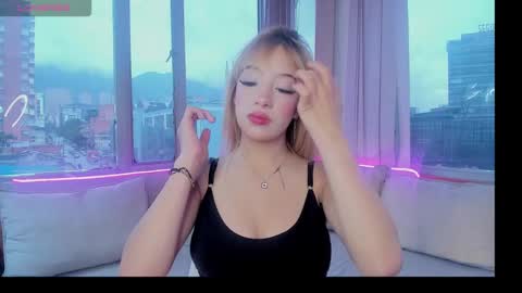 Mayajhons online show from September 20, 2025, 12:17 pm