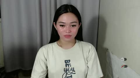 mayasally_ online show from January 10, 2025, 9:44 am