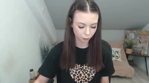 mayawill online show from January 12, 2026, 1:38 pm