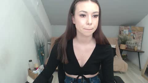 mayawill online show from January 13, 2026, 1:49 pm