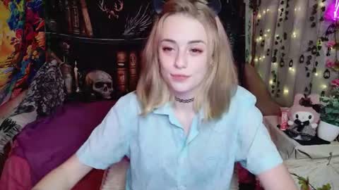 maybe_yours333 online show from August 7, 2026, 11:56 am