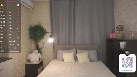 Snapshot of maybellebyone chatting on June 3, 2026, 4:34 pm Milina online show from June 3, 2026, 4:34 pm