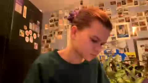 Rose online show from March 31, 2026, 5:24 pm